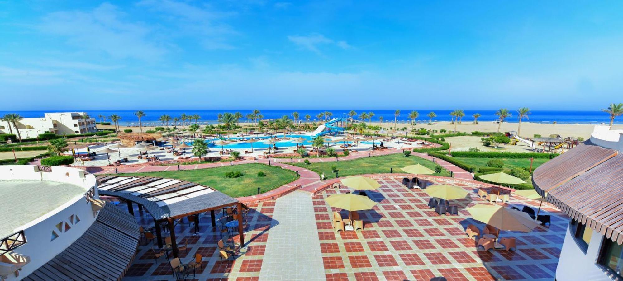 Bliss Nada Beach Resort Baia di Coraya Esterno foto