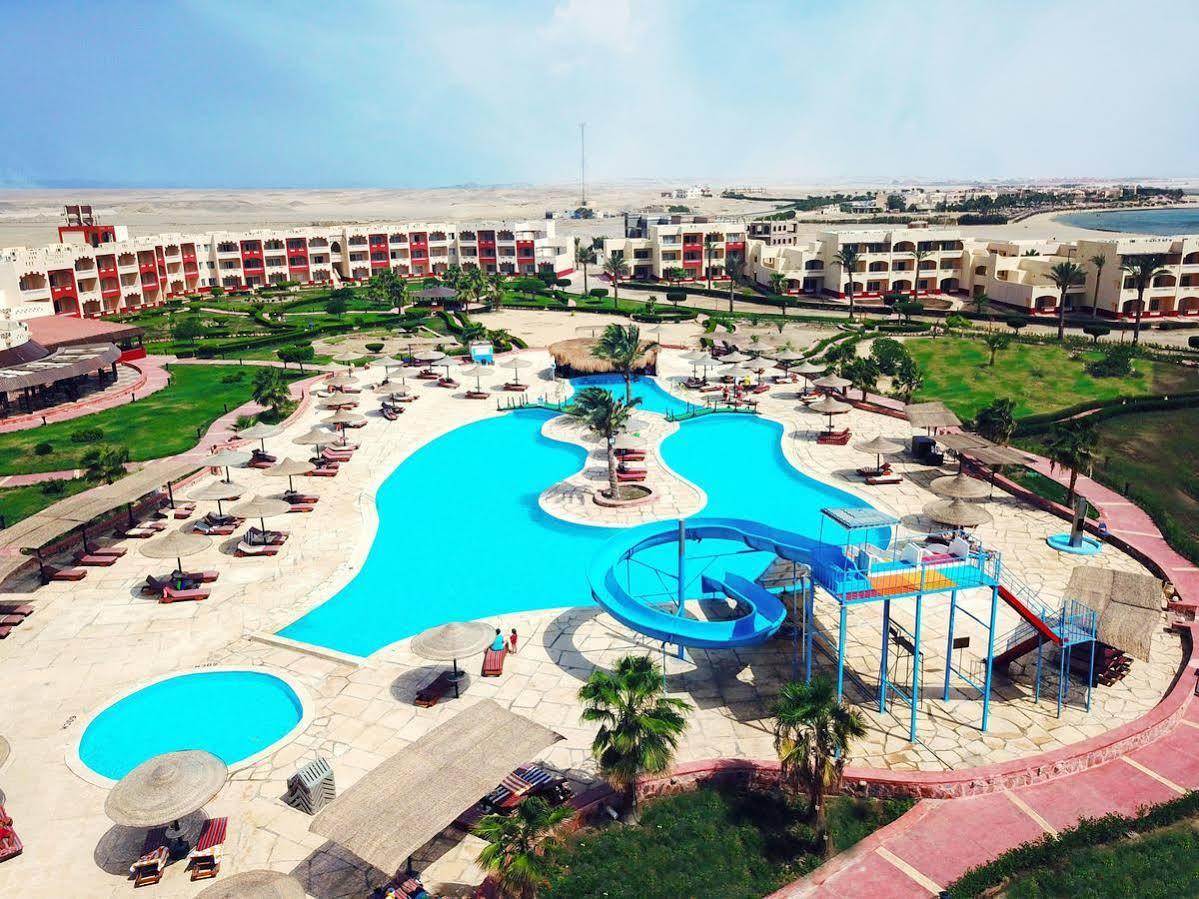 Bliss Nada Beach Resort Baia di Coraya Esterno foto